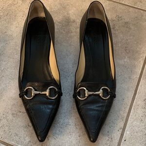 Gucci Black Leather Kitten Heels with Silver Horsebit